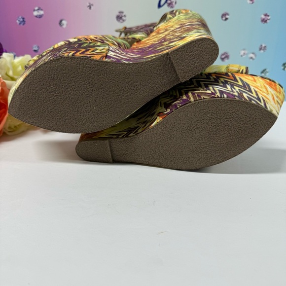 SALE TRIBAL ULTRA HIGH PLATFORM WEDGES - Picture 14 of 14